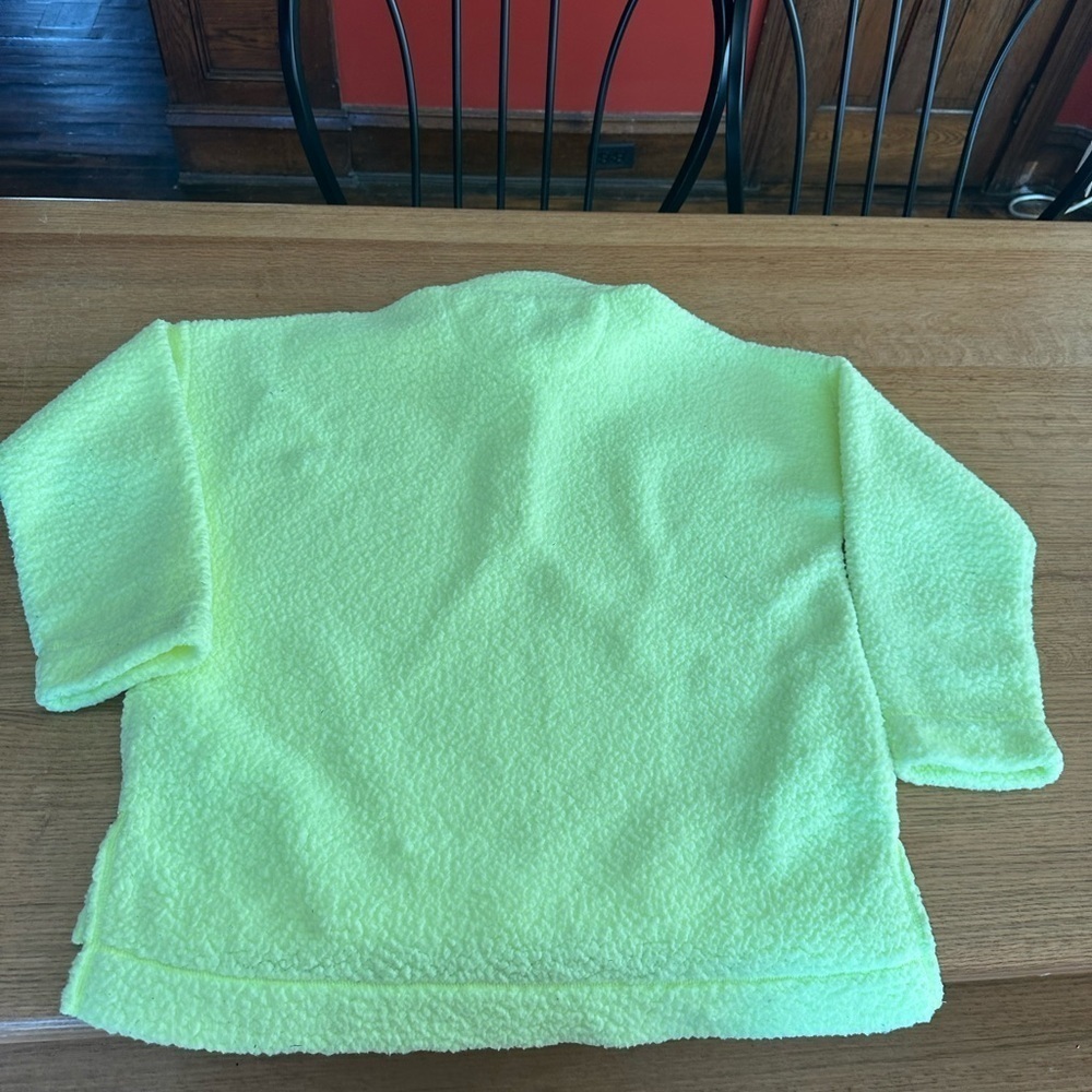 Aerie NWT Cloud Sherpa Oversized pullover tennis ball green sz medium 24” p2p - Picture 9 of 14